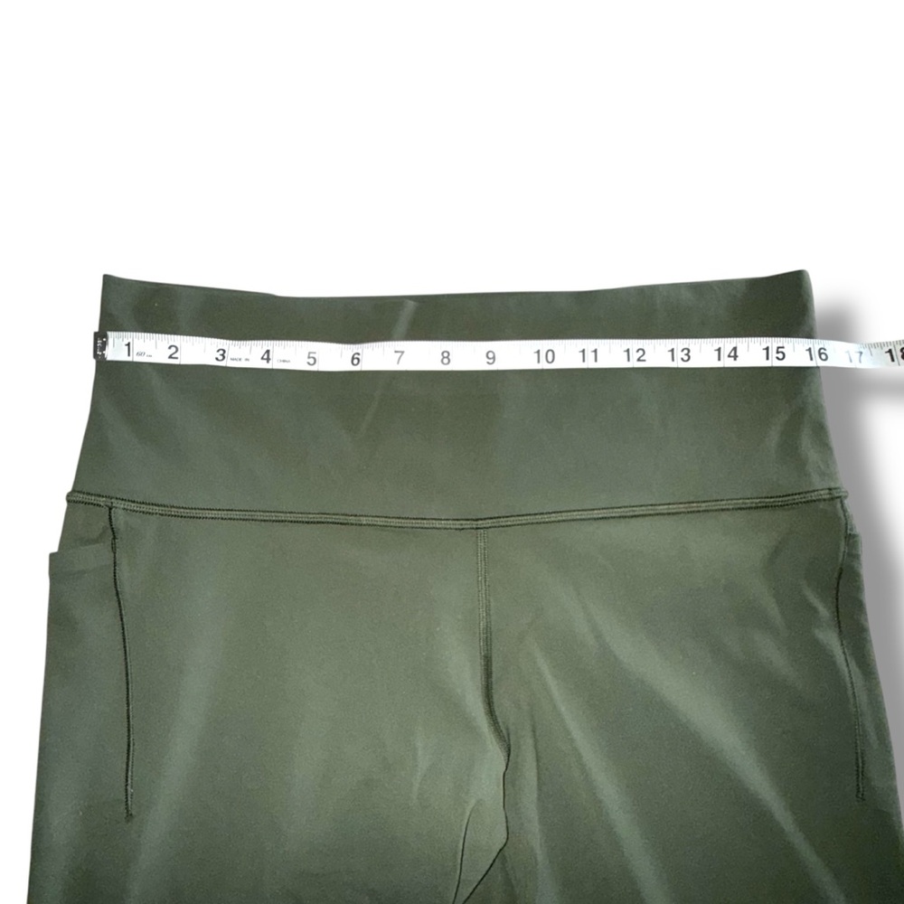 ATHLETA Salutation Stash High Rise 7/8 Legging -1X Aspen Olive - Picture 12 of 14